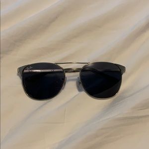 Ray Ban Aviator Sunglasses